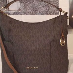 Michael Kors “Anita”Hobo Signature Brown/Tan Bag